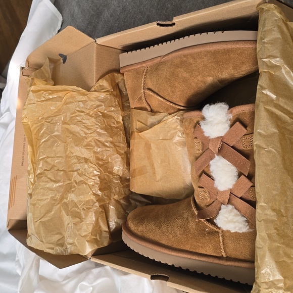 Koolaburra size 6 boot - Picture 7 of 9